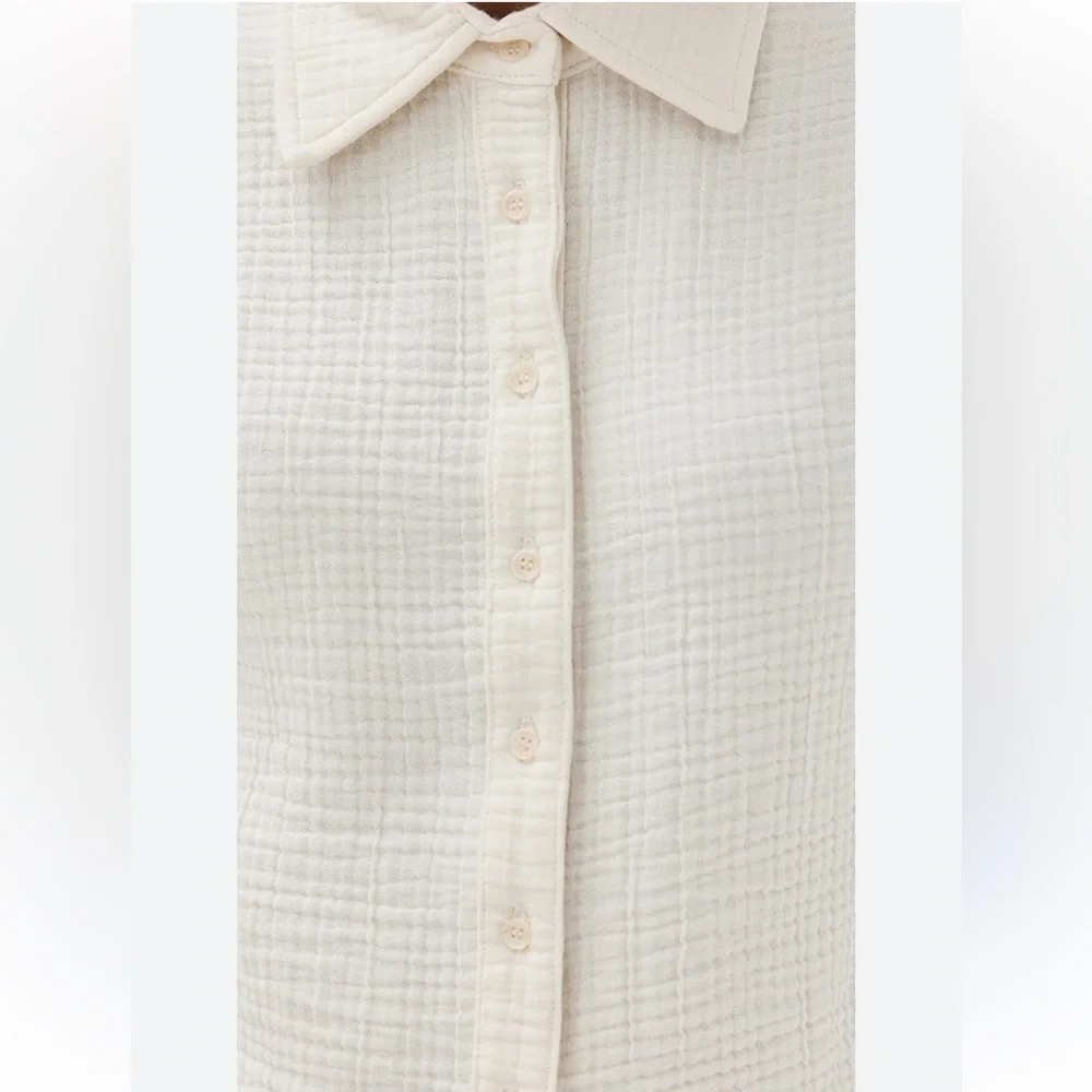 Sablyn Caleb Gauze Long Sleeve Button Down
Size XS - Picture 4 of 12